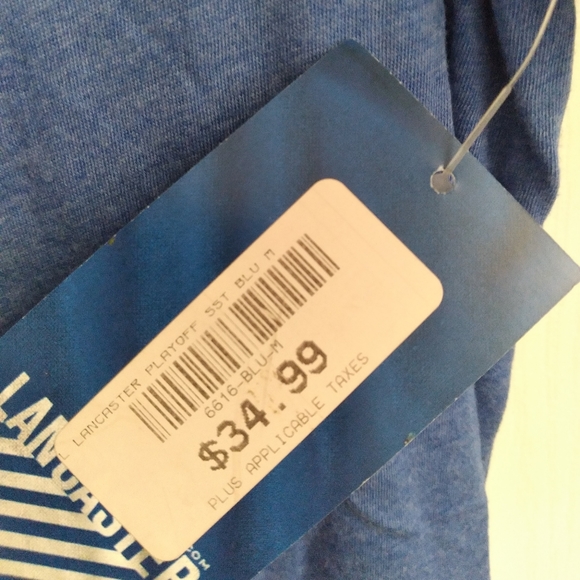 NHL Vancouver Canucks This is What we love for playoff t-shirt, large, New - Picture 5 of 7